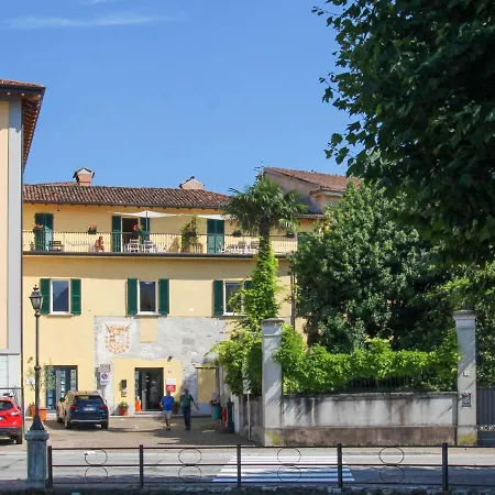 By Interhome Porto Valtravaglia