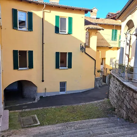 By Interhome Appartement Porto Valtravaglia