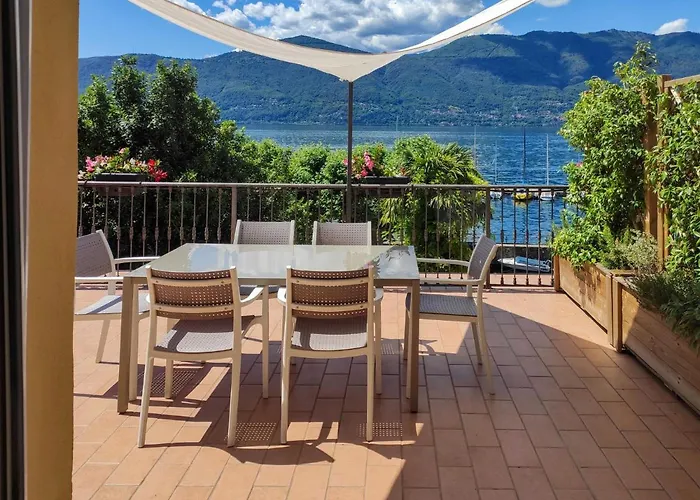 Apartament By Interhome Porto Valtravaglia